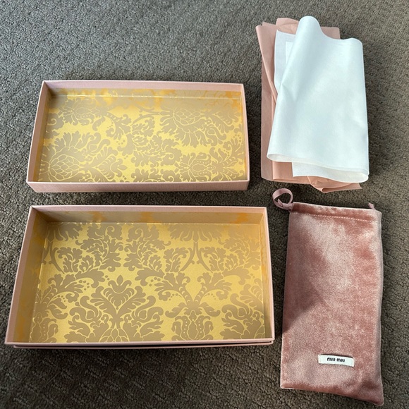 Miu Miu box - Picture 2 of 2
